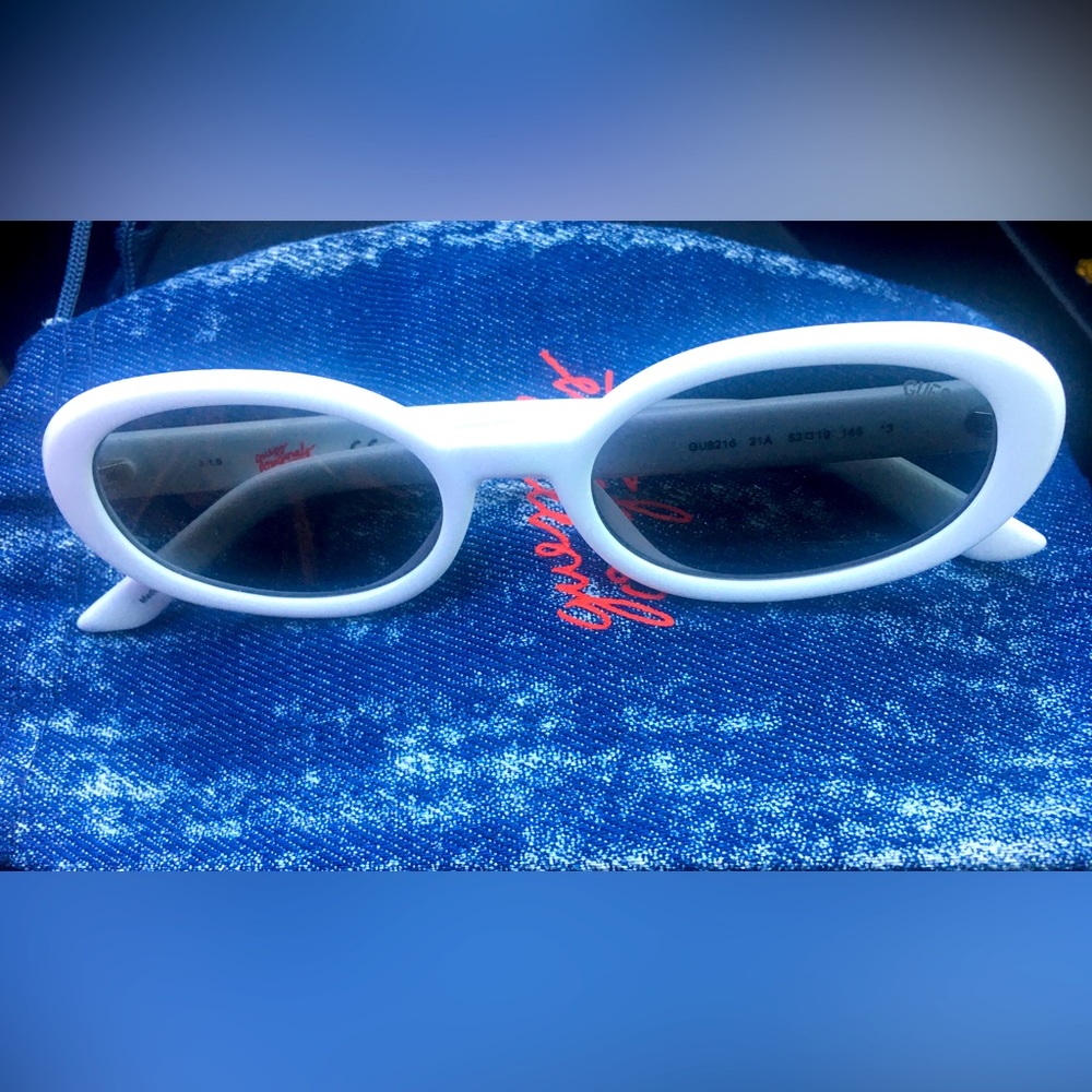 Guess originals sunglasses and drawstring bag